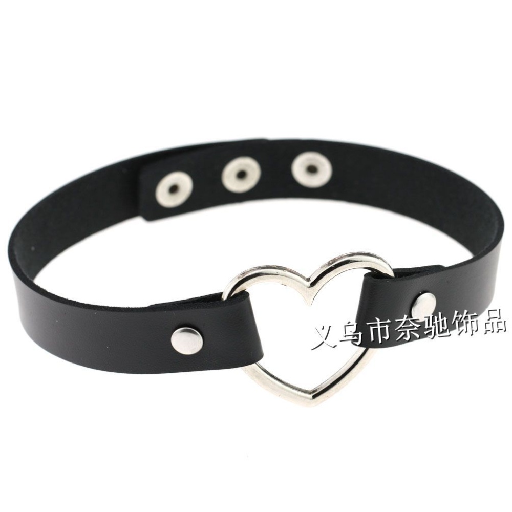 Bullet 69 - Heart Choker - Black/Black